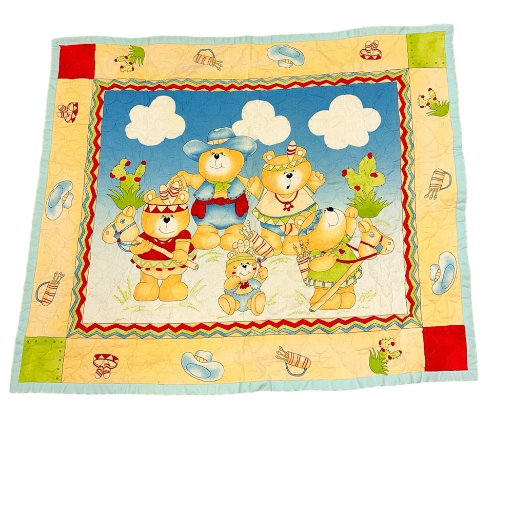 Vintage homemade baby quilt with teddy bears super cute!!! Unisex